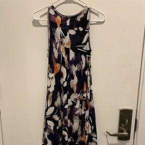 Vera Wang Flowy Floral Midi Dress